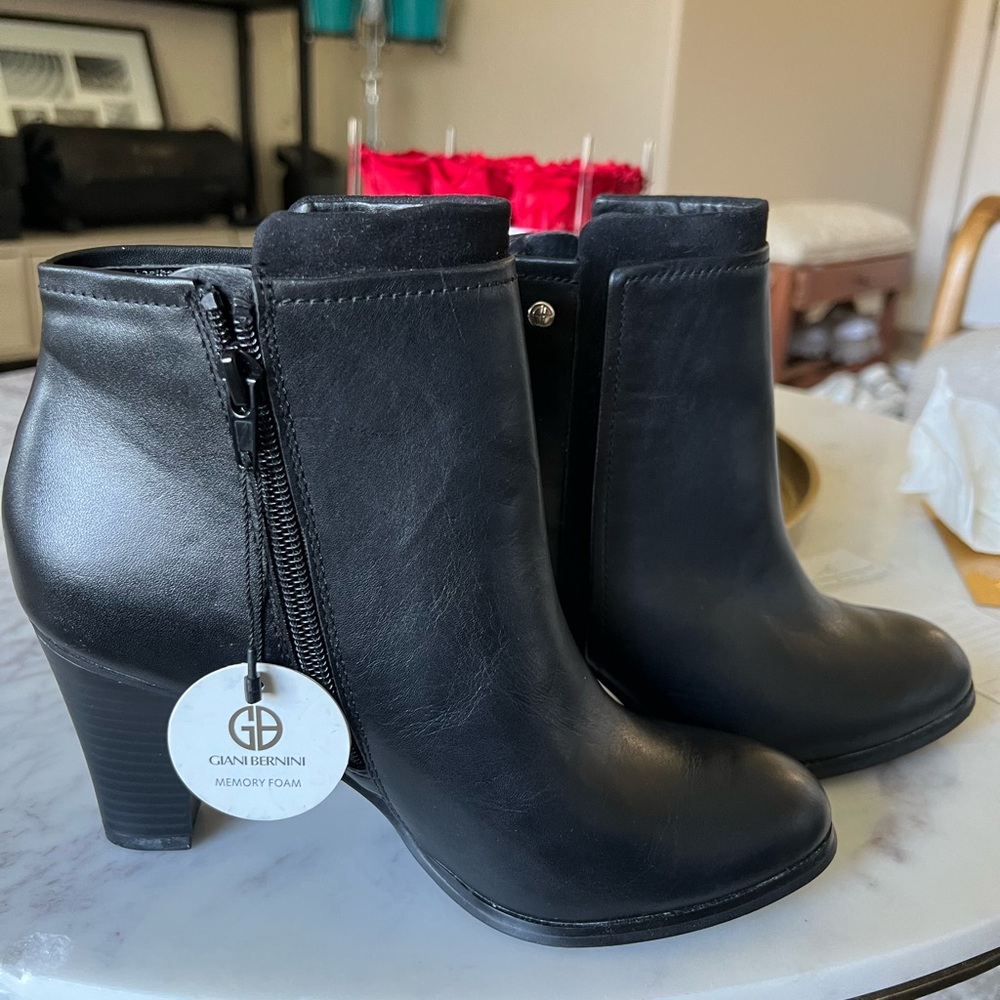 Gianni Bernini Boots Size 7.5